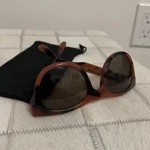 Burberry Sunglasses Model BE 4195- 3518/73 Made in Italy Burberry | Accessories | Burberry Sunglasses Model Be 495  main image 2